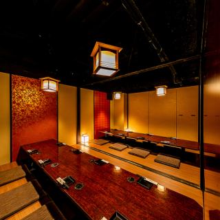 【13名様～150名様】大人数の収容規模、会社やご親族でのお集まりにも対応いたします。