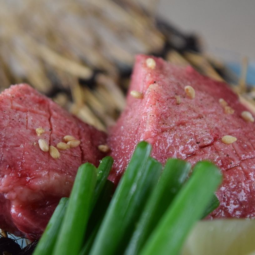 只有肉店才能以合理的價格提供美味的日本牛肉！