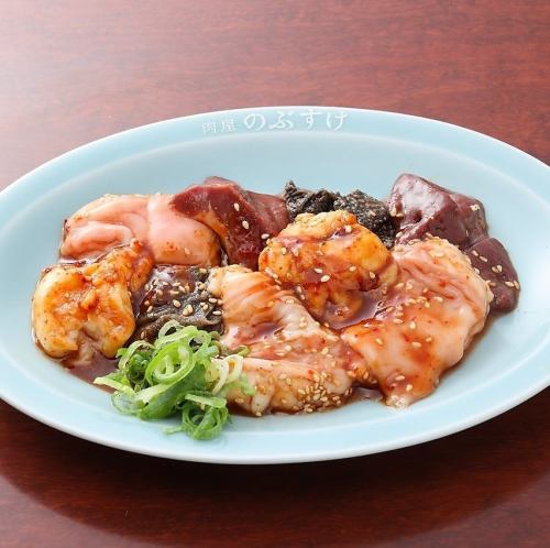 大将おすすめ!本日の白肉盛り