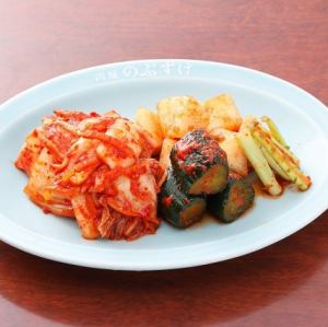 Three kinds of homemade kimchi