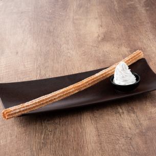 揚げたてローングチュロス