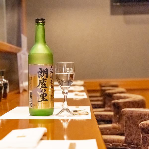 We also accept single-person drinking parties and small group drinking parties.You don't know which sake to choose...If that's the case, please ask our staff! We will listen to your preferences and select it for you, so please enjoy our local sake and local beer♪
