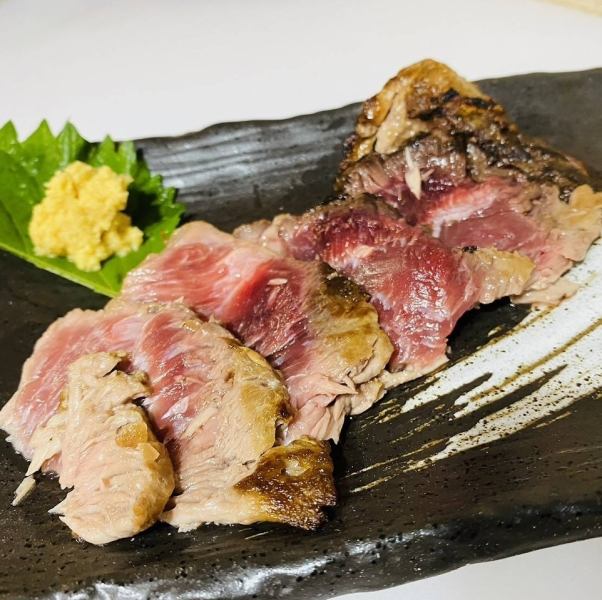 マグロほほ肉のタタキ
