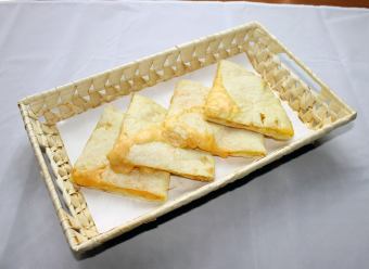 明太チーズナン