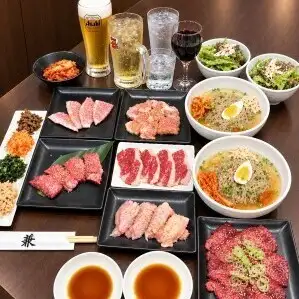 120 분 음료 무제한 ♪ · 간편 코스 쇠고기 · 냉면