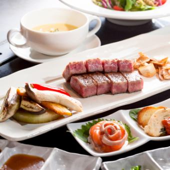 [2月～5月]牛柳、鹅肝罗西尼、龙虾等重要场合、纪念日用[8,500日元套餐]