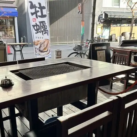 テーブル席でごゆっくり