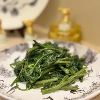 空心菜炒め