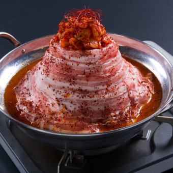 【2時間飲み放題付き】メインの豚キムチ鍋＋唐揚げなど食べ放題⇒5000円