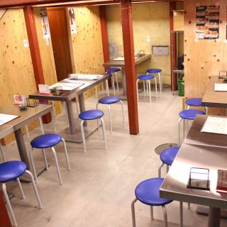 4名様～30名様まで！気軽な居酒屋として楽しめるテーブル席もご用意◎