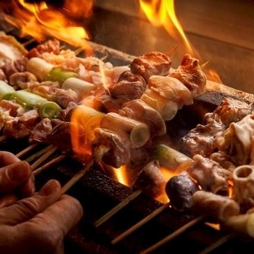 用备长炭烤制的日式烤鸡串