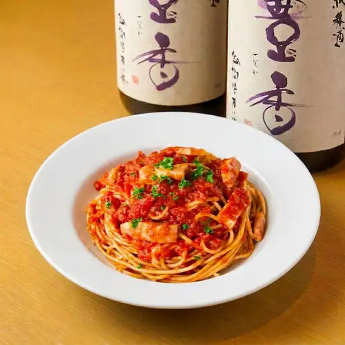 Country-style tomato pasta / Margherita