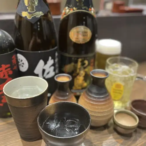 100種超の厳選酒