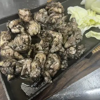 【名物】赤鶏ももの黒焼き