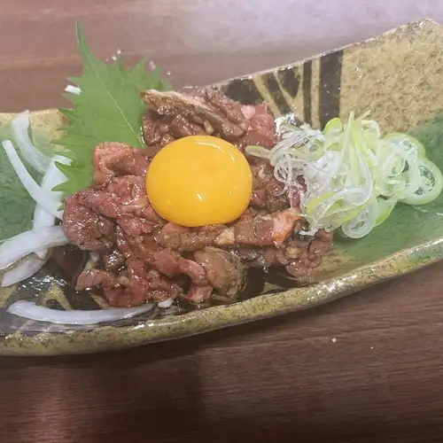 低温調理仕込の国産牛ユッケ