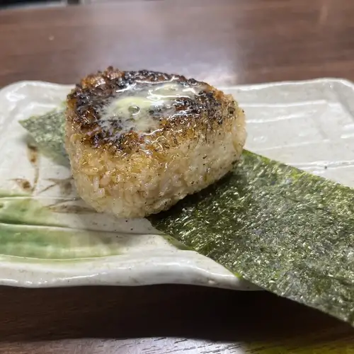 【おすすめ】焦がしバターの焼きおにぎり