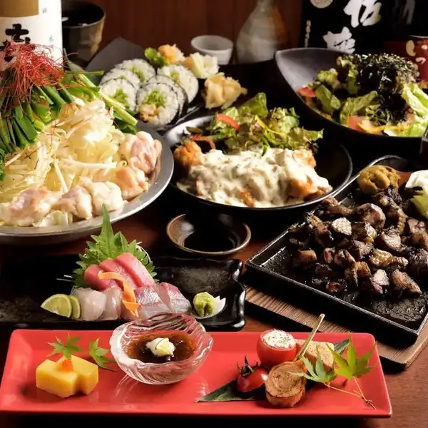 各種宴会にぴったり!自慢の名物料理を堪能できる全6種の充実コース