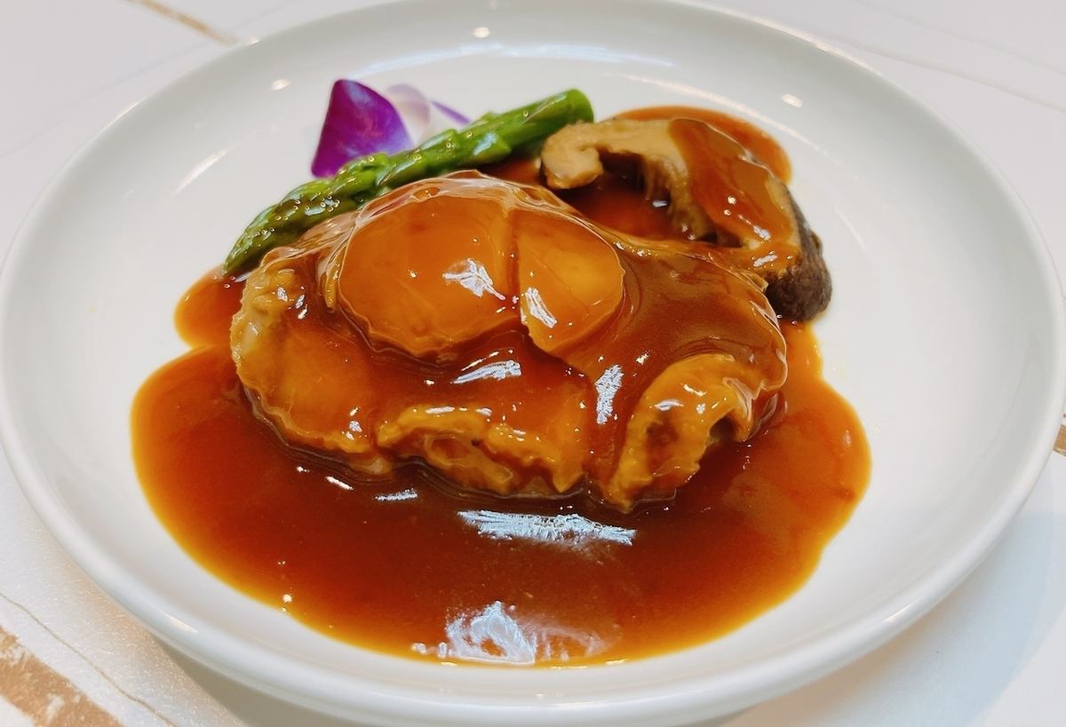 ◆100種類以上の本格串焼き・中華料理◆2H飲み放題付コース3980円～◆完全個室完備