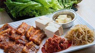 Korean style BBQ with 5 types of sauces