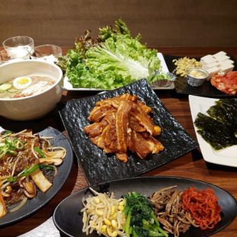 [All-you-can-drink included] Samgyeopsal course, 6 dishes in total ★Available for 4 or more people★