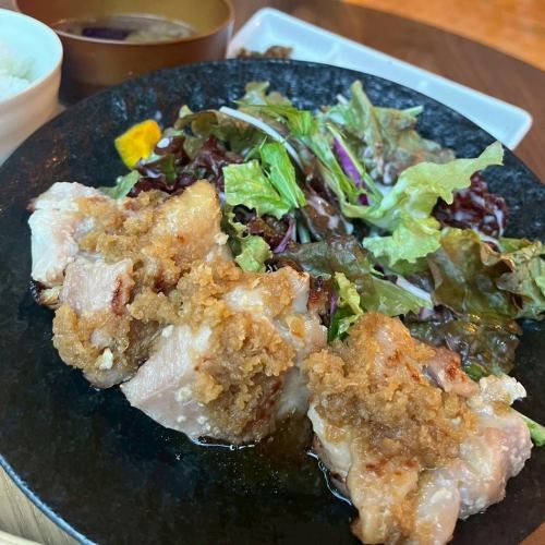 月替わり限定ランチ