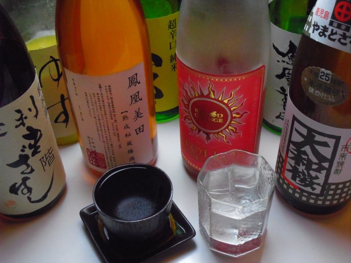 There is a wide variety of shochu and sake, mainly local sake.Fruit wine is also available for women
