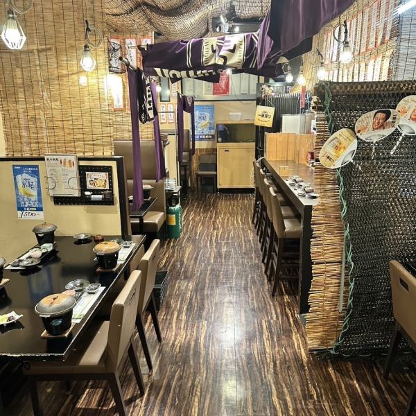 大人数宴会や少人数宴会にぴったりなお席多数ご用意しております！飲み放題付きコースはご予算に応じてご案内させていただきますのでお気軽にお問い合わせください。
