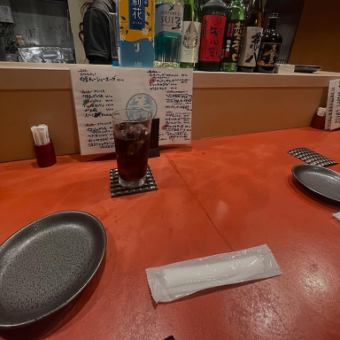 当店では10～13名様での貸切利用を承っております。少人数からご利用できますのでぜひ気軽にお問い合わせください。