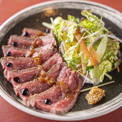 【自家製ローストビーフ】しっとり食感！国産和牛を使用◎980円(税込)