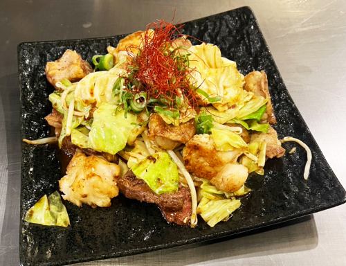 5種焼（ホルモン・レバー・特選カルビ・赤せんまい・ミノサンド）