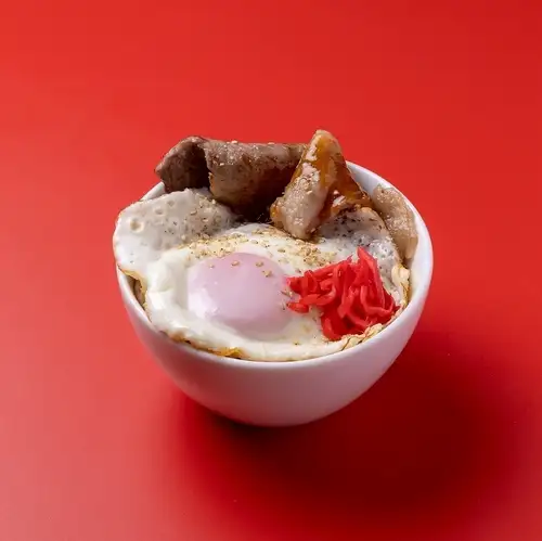 Hiroshima specialty: Koune Don (beef bowl)