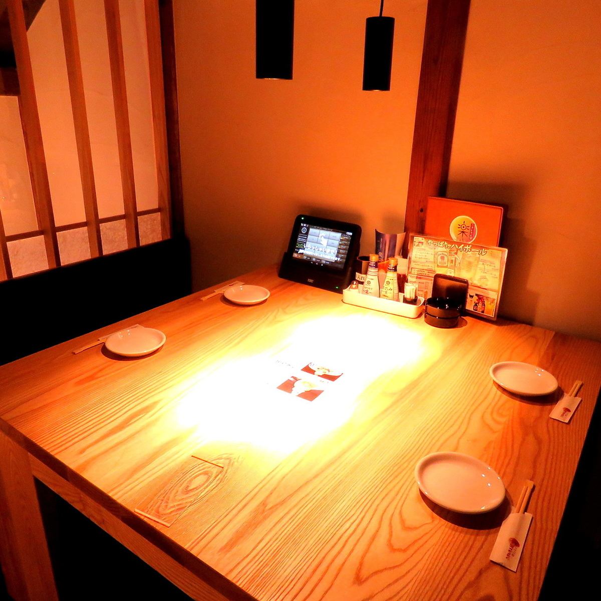 "Raku Okihama", which has various types of seats, is perfect for dates and anniversaries.