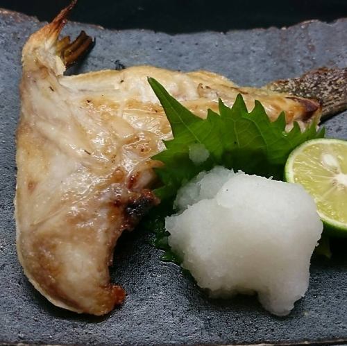 grilled yellowtail