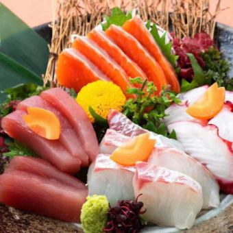 Assorted 4 sashimi (1 serving)