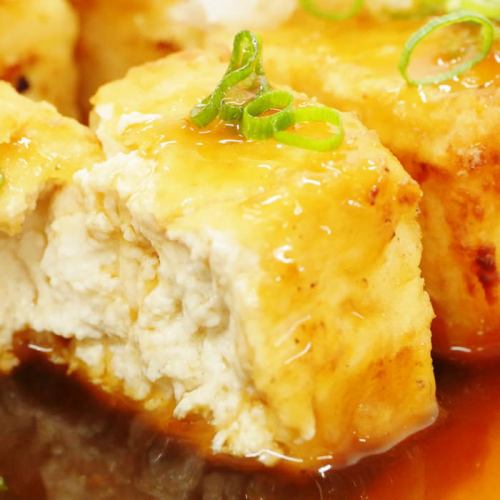 Deep-fried tofu / deep-fried tofu