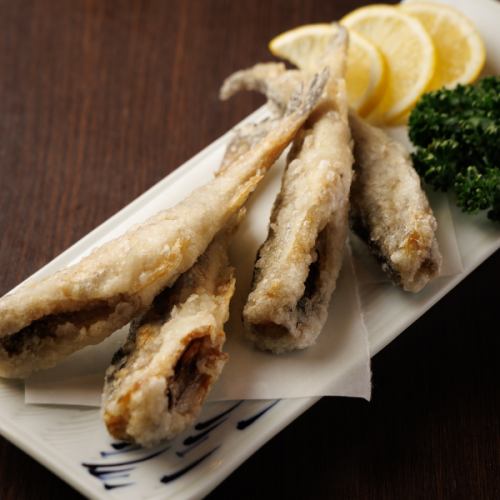 Deep fried sandfish (3 pieces)