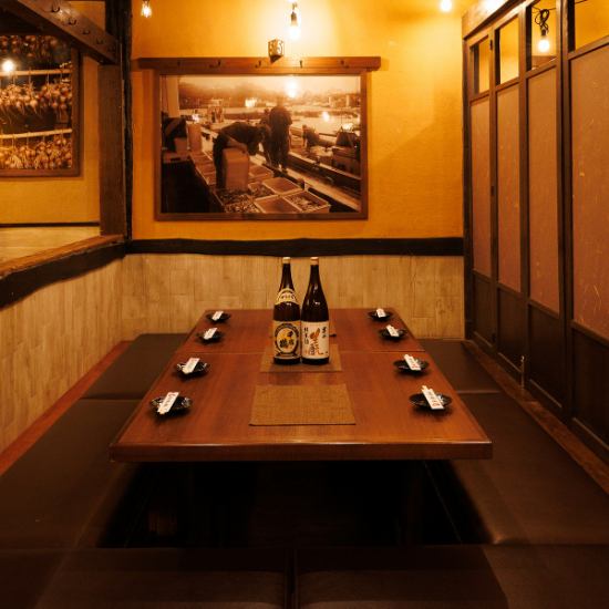 Equipped with sunken kotatsu and tatami seating! Can accommodate more than 10 people. Enjoy aged Tokachi beef tongue.