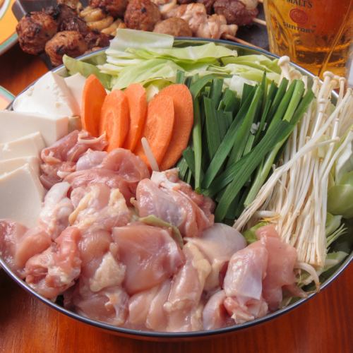 本格焼き鳥や鍋食べ放題！