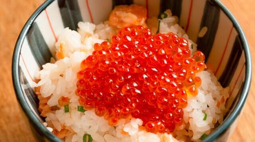 サーモンいくらまぜご飯