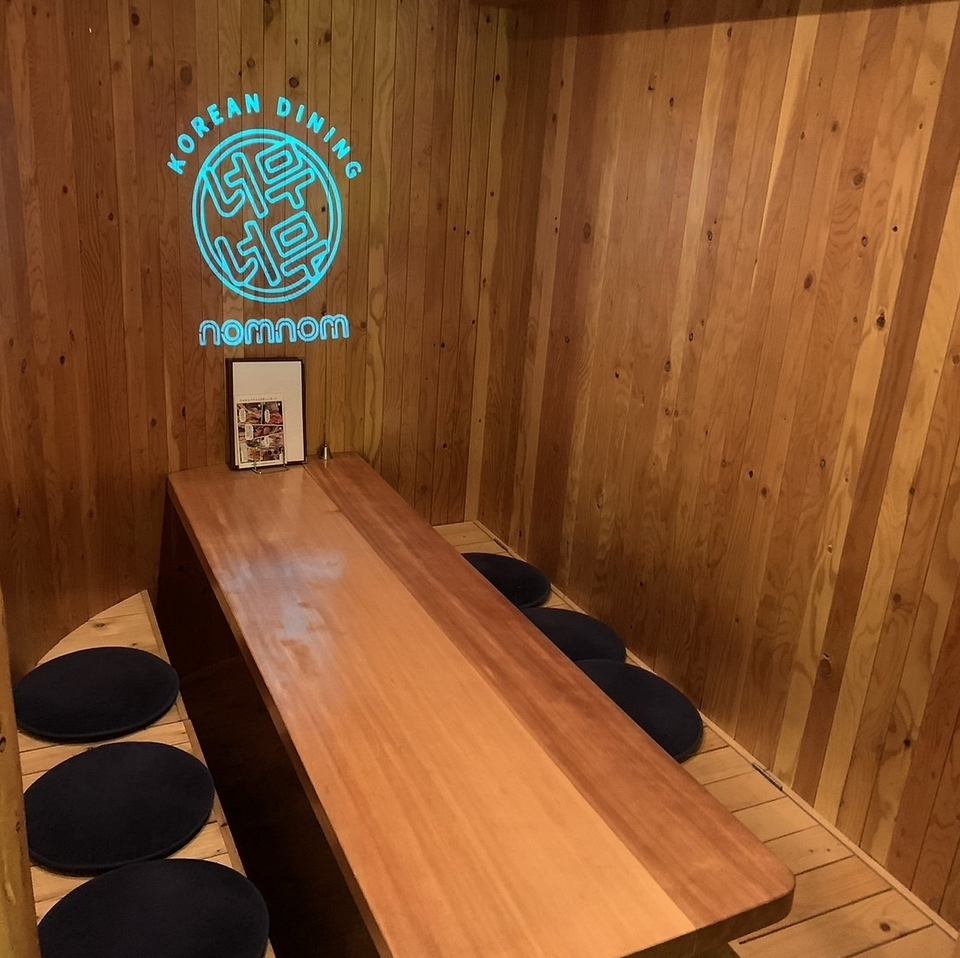 3～6名様までご利用可能な半個室★落ち着いたお食事に最適◎