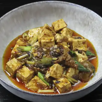 土佐あか牛スジと仁淀川山椒の麻婆豆腐