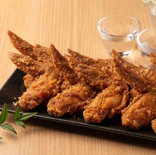 名物！秘伝手羽先の唐揚げ