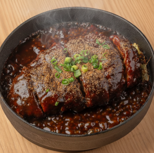 名古屋コーチンむねの鉄板みそかつ