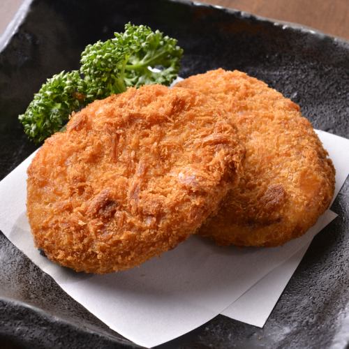カリカリポテトフライ　／　飛騨牛コロッケ(二個)