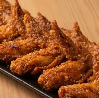 名古屋コーチン手羽先の唐揚げ【2本】