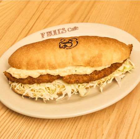 チキンかつサンド