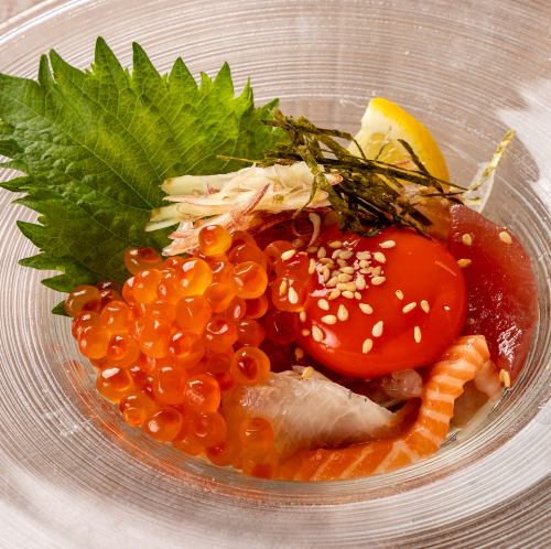 海鮮ユッケ
