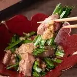【七輪で仕上げる】生レバニラ