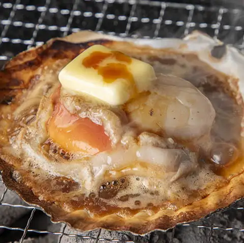 【逸品】帆立殻焼き だし醤油バター