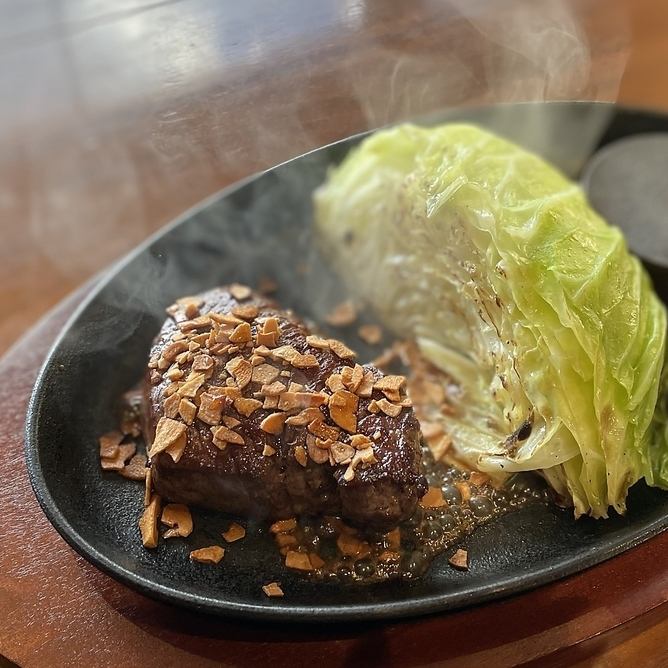 A cafe where you can enjoy authentic fillet steak at a reasonable price has opened in Busshozan♪